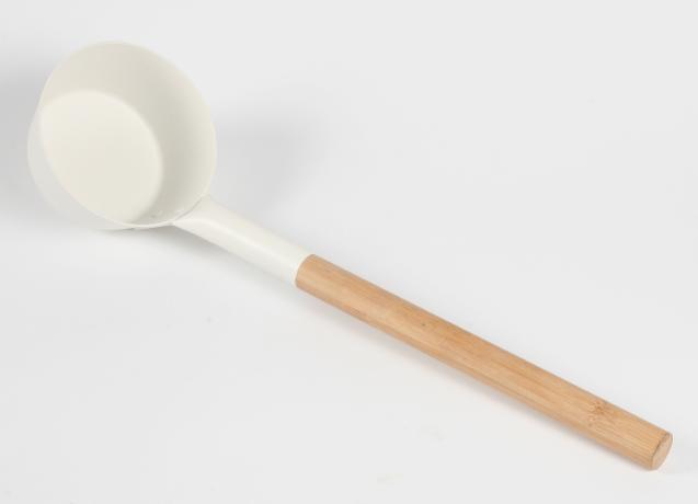 Natural Doctor ND-ACC-126 Powder-coated 350ML bamboo Sauna ladle