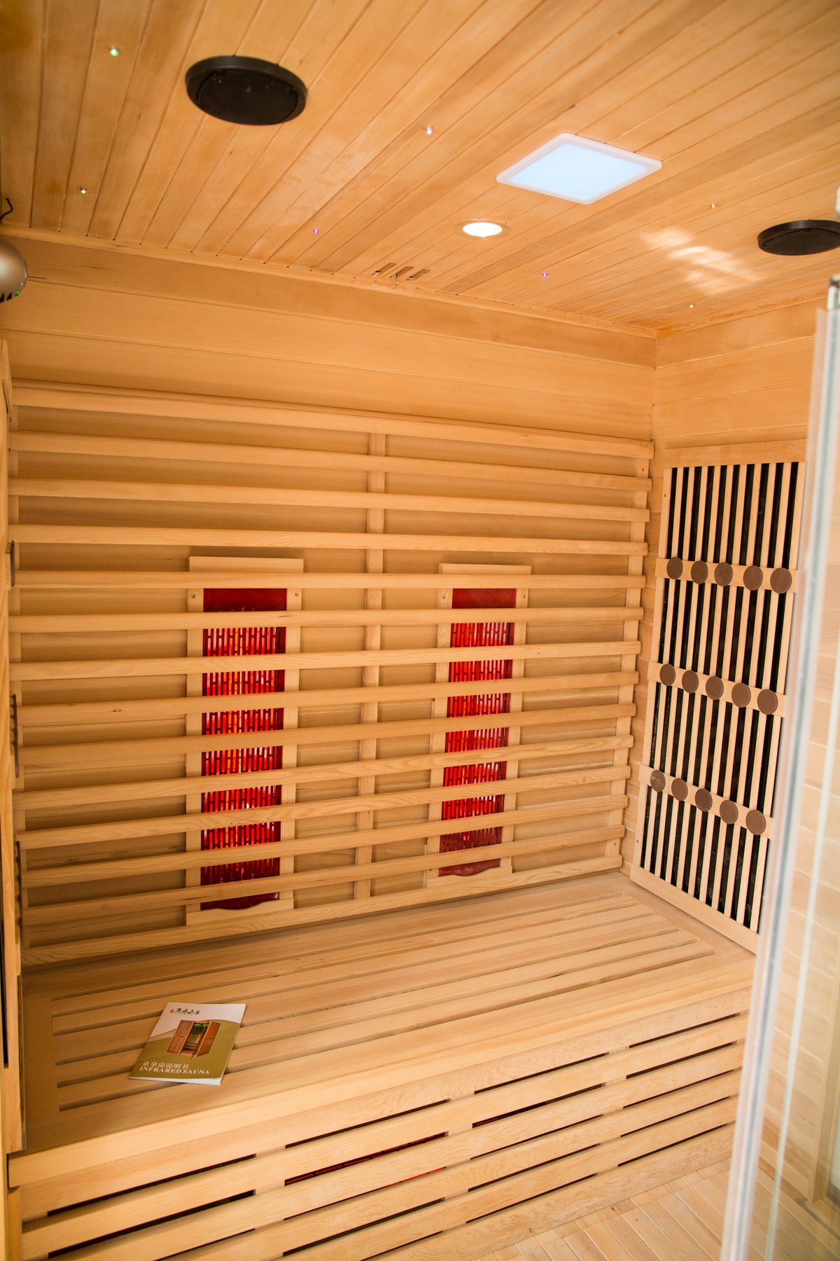 NaturalDoctor ND-S3 interior and construction detail