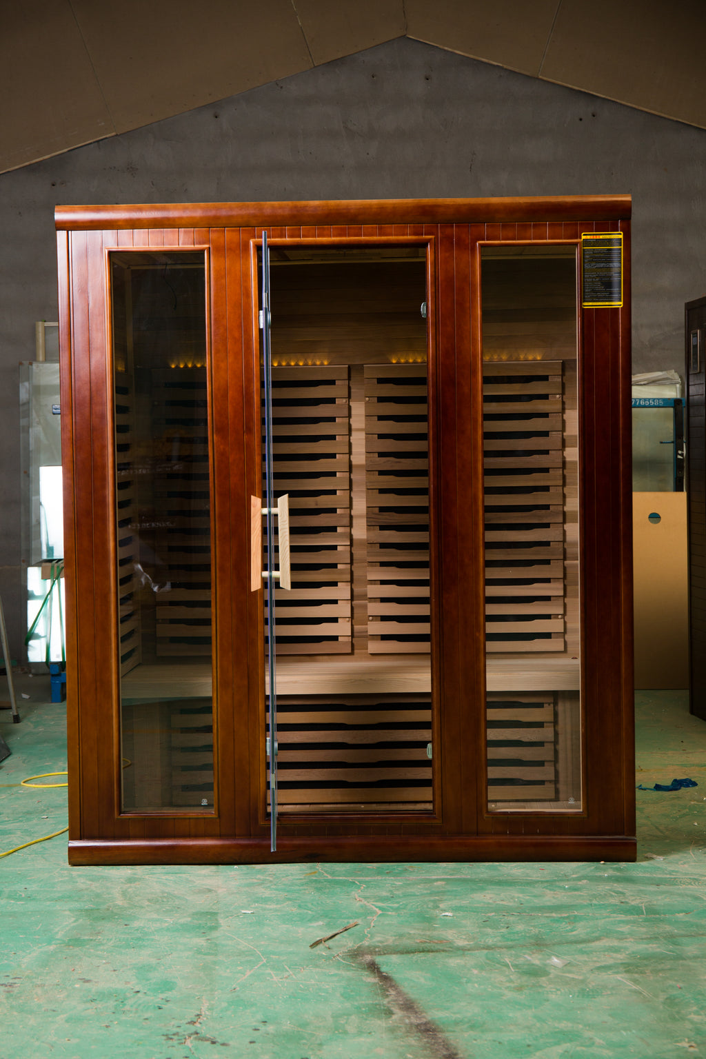 NaturalDoctor four-person red cedar infrared sauna — front (ND-R4S configuration)